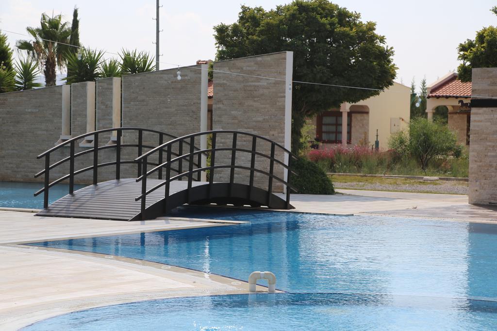 Konvoy Hotel & The Country Club Seferihisar Exterior foto