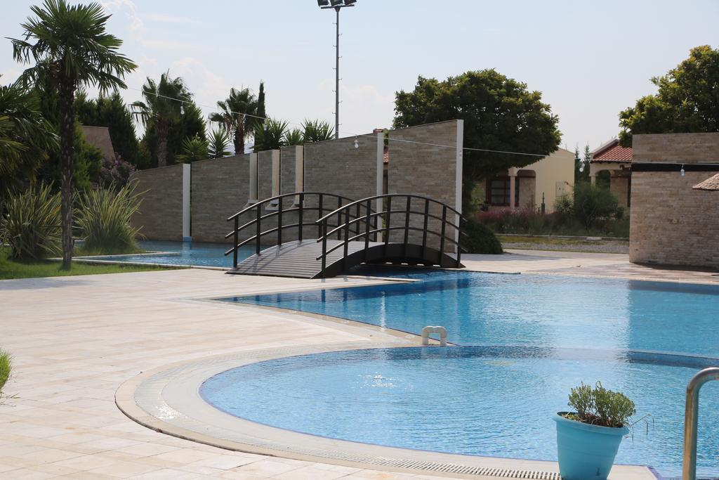 Konvoy Hotel & The Country Club Seferihisar Exterior foto